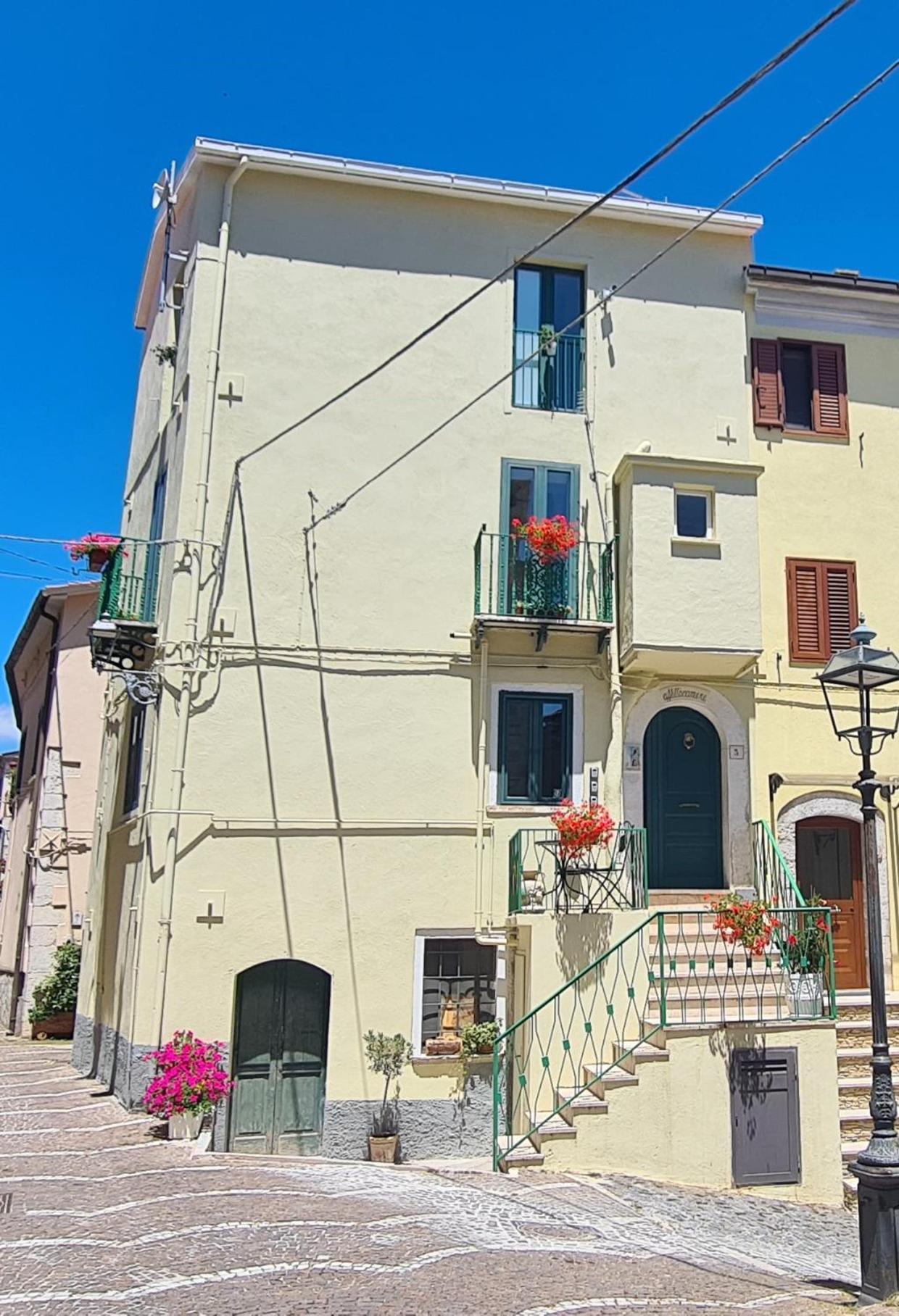Hotel Il Campanile à Santa Maria del Molise Extérieur photo